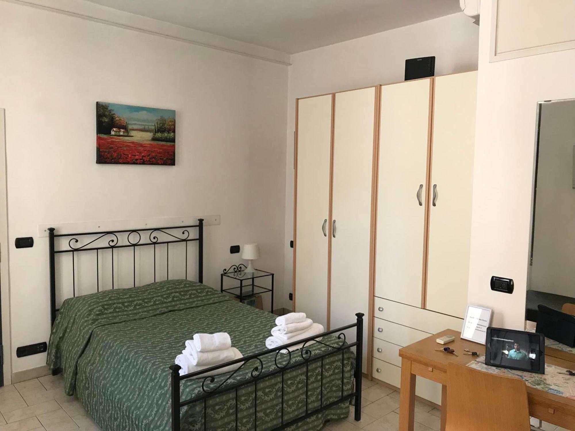 Casa Vacanze Little Queen Roma Exterior foto